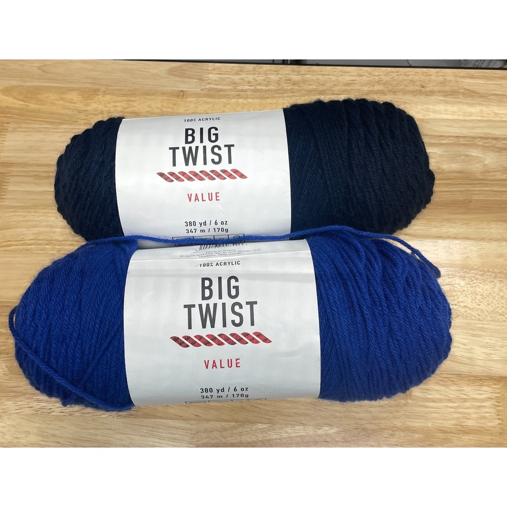 Big Twist‎ 100% Acrylic Yarn Lot of 2 Varsity Navy Blue Crafting Crochet Knit